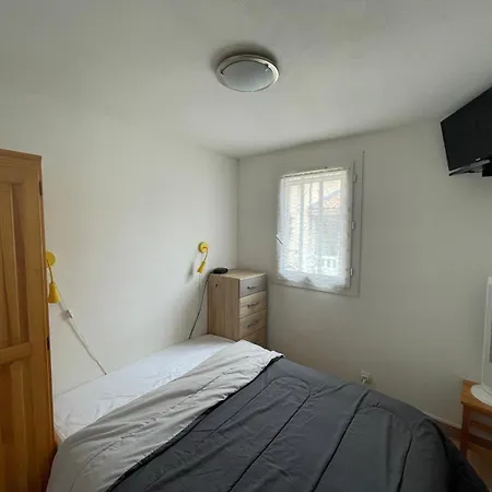 Maison De Dans Marines Avec Piscine Commune, 4 Couchages, 250 M De La A Lrma4 Vila