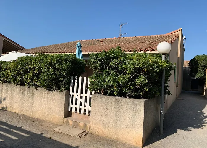 Maison De Dans Marines Avec Piscine Commune, 4 Couchages, 250 M De La A Lrma4 ヴィラ ポルティラーニュ