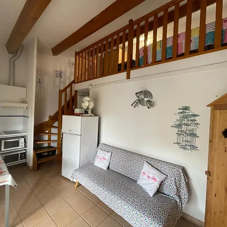 Maison De Dans Marines Avec Piscine Commune, 4 Couchages, 250 M De La A Lrma4 Villa Portiragnes