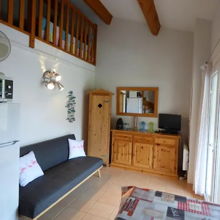 Maison De Dans Marines Avec Piscine Commune, 4 Couchages, 250 M De La A Lrma4 * Portiragnes